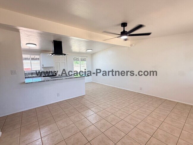 Building Photo - Three Bedroom/Two Bath Home