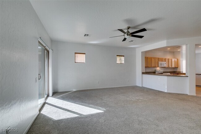 Building Photo - 4013 Gliding Gulls Ave