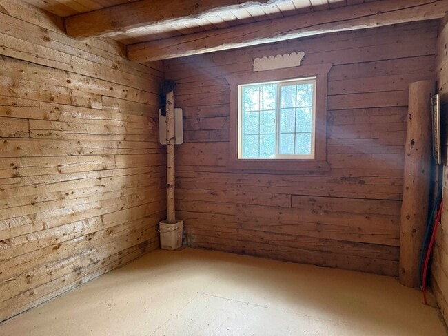 Building Photo - 14 Car Mar Ln