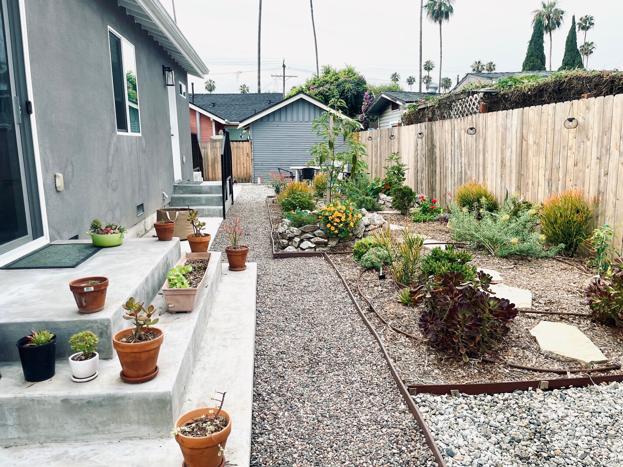 Building Photo - 5323 Templeton St