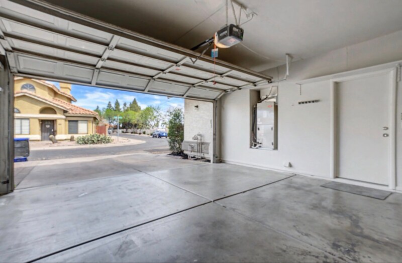 Building Photo - 1314 N Brittany Ln