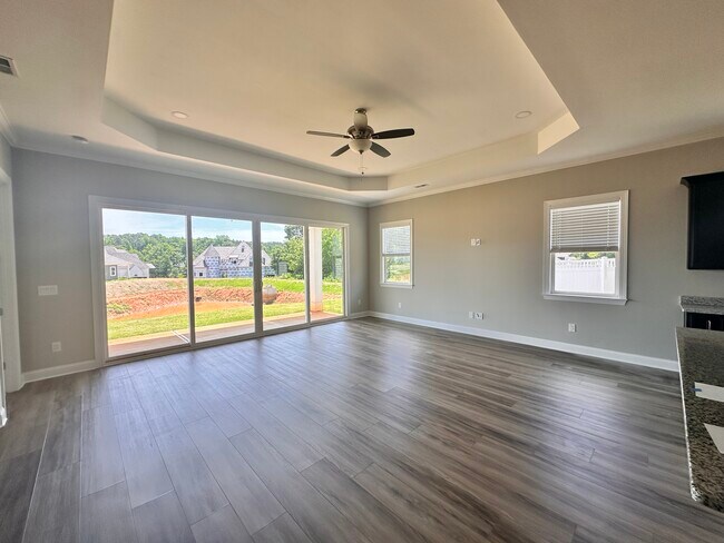 Building Photo - 4721 Anise Cir