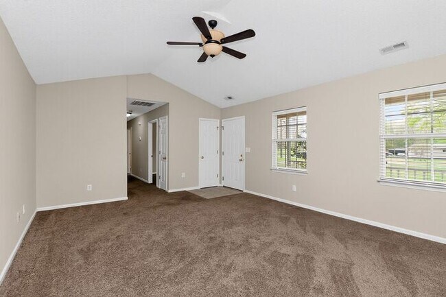 Building Photo - Charming 3BD/2BA Ranch on Large Lot in Indian Trail!