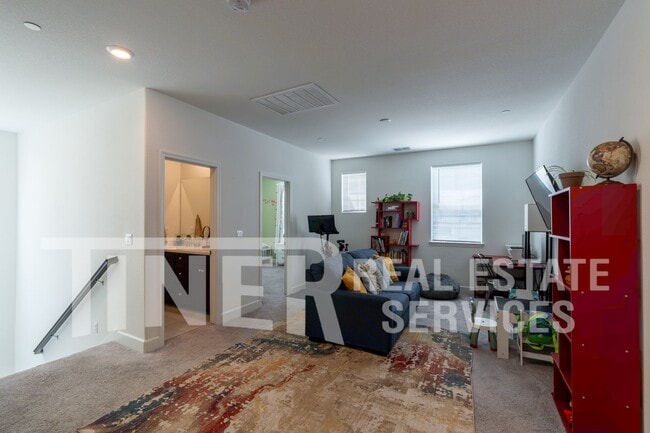 Building Photo - 3555 Nuestra Ave