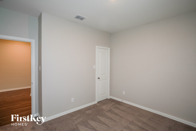 Building Photo - 1222 Seurat Ct