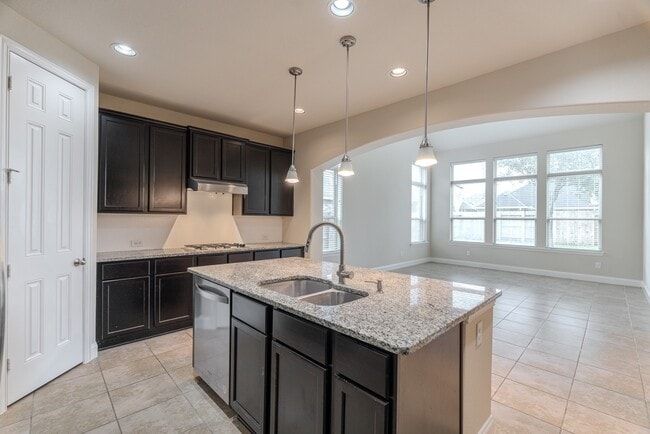 Building Photo - 8118 Little Scarlet St