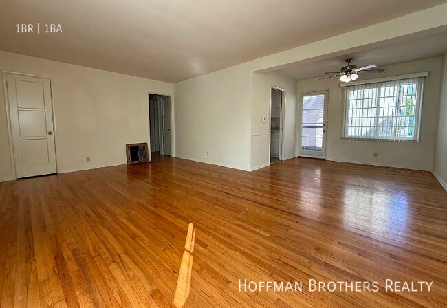 Building Photo - 1117 26th St