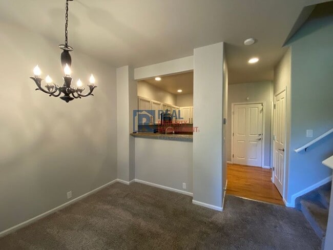 Building Photo - 7013 Red Sand Grove