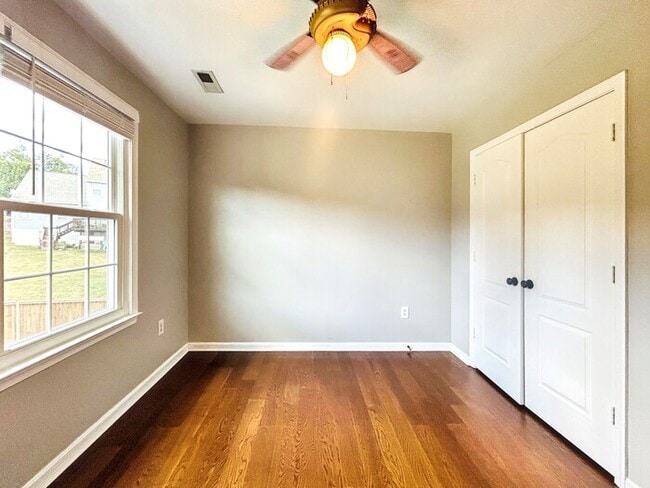 Building Photo - 1008 Black Oak Ct