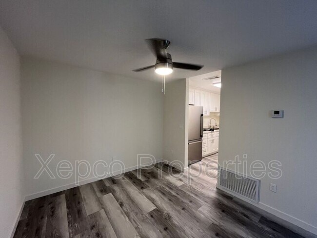 Building Photo - 2875 N Los Felices Rd