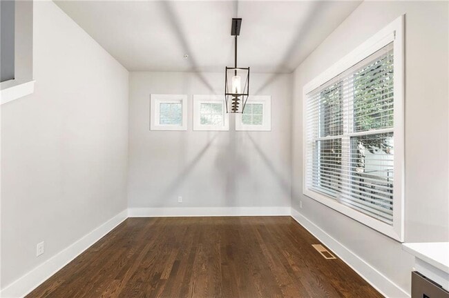 Building Photo - 1819 Huntington Hills Ln NW