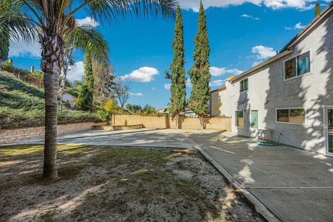 Building Photo - 19360 Windrose Dr