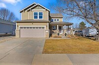 Building Photo - Move-In Ready 4 Bed, 3.5 Bath Home in Prime Loveland Location!