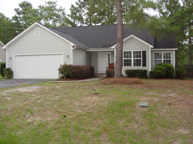 Building Photo - 185 Pecan Ln