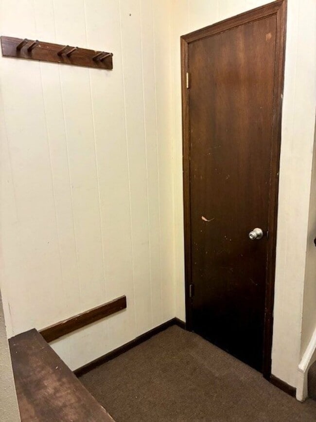 Building Photo - Long Term Rental- Dillon Valley East H 104