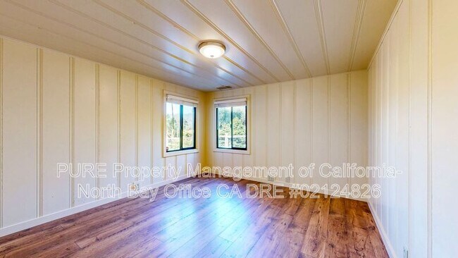Building Photo - 4939 Dry Creek Rd