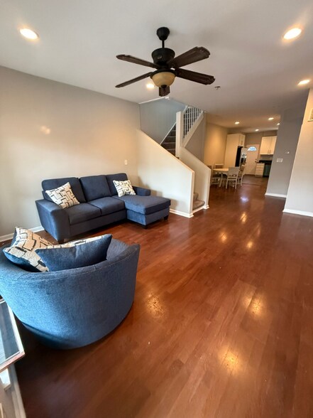 Primary Photo - 344 Ilchester Ave