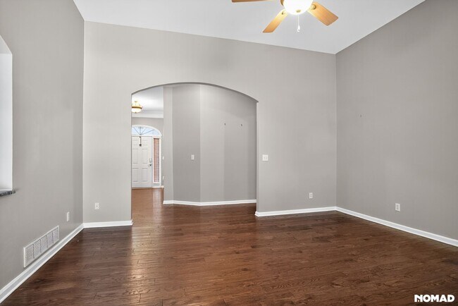 Building Photo - Spacious 4BR House in Canton