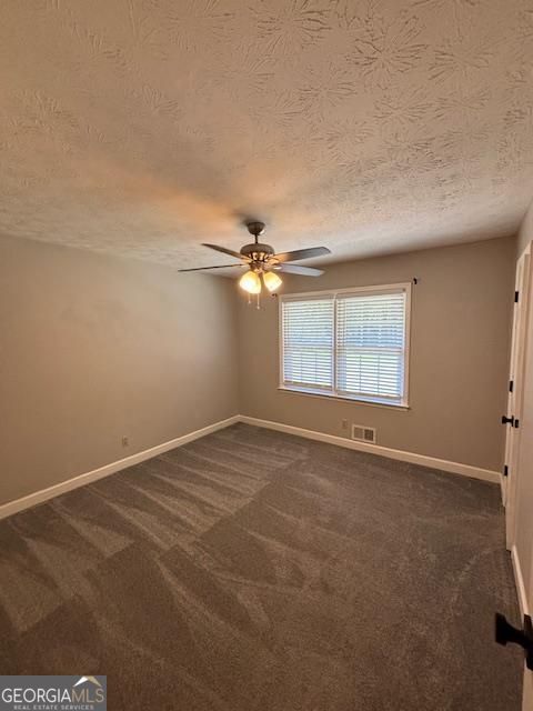 Building Photo - 1015 Castlewood Dr