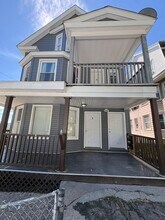 Building Photo - 56 Ashley St