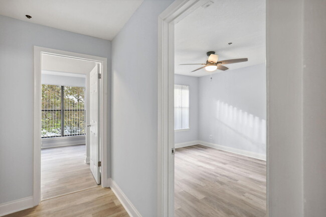 Building Photo - 2315 N Congress Ave