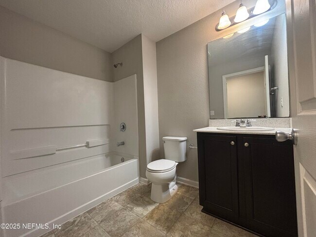 Building Photo - 805 Trellis Bay Dr