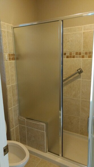 Building Photo - 2410 Basin Drive