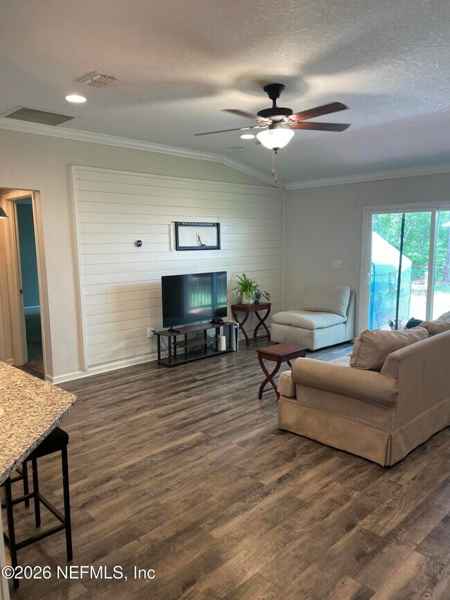 Building Photo - 5549 Broadgate Ct