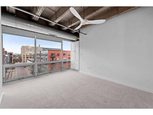 Building Photo - 901 N 3rd St