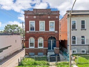 Building Photo - 3747 Oregon Ave