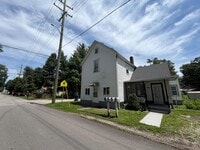 Building Photo - 2900 S 13th St