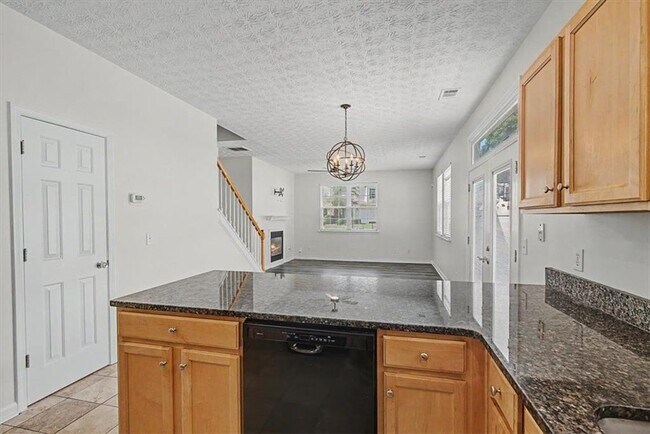 Building Photo - 980 Windcroft Cir NW