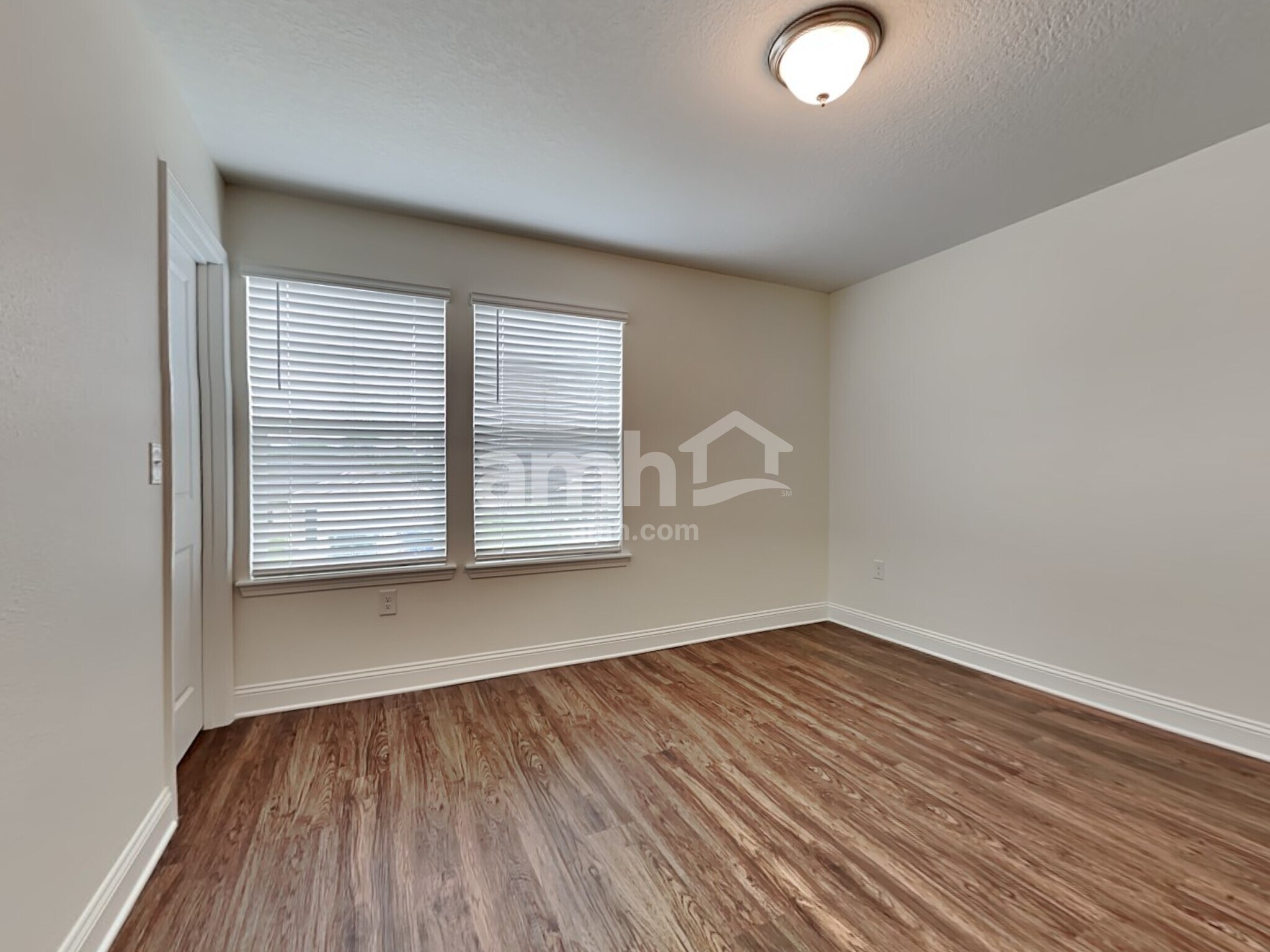Building Photo - 2987 Hill Valley Ln
