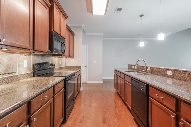 Building Photo - 8513 Loxton Cir