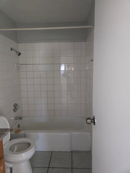 Building Photo - 3853 Soda Springs Dr