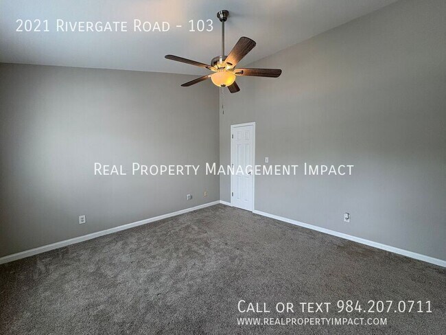 Building Photo - 2021 Rivergate Rd