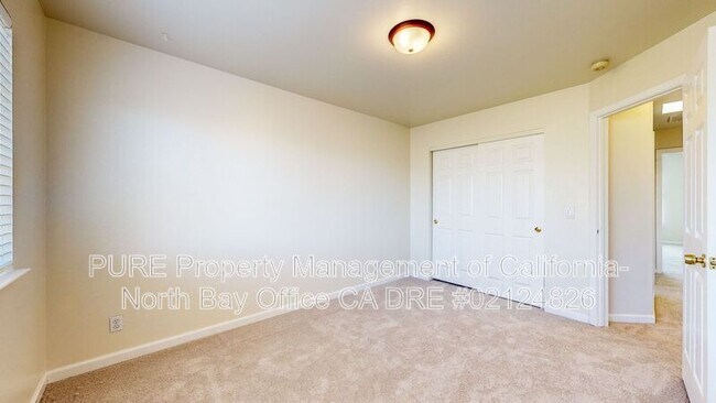 Building Photo - 2003 Jackrabbit Ct