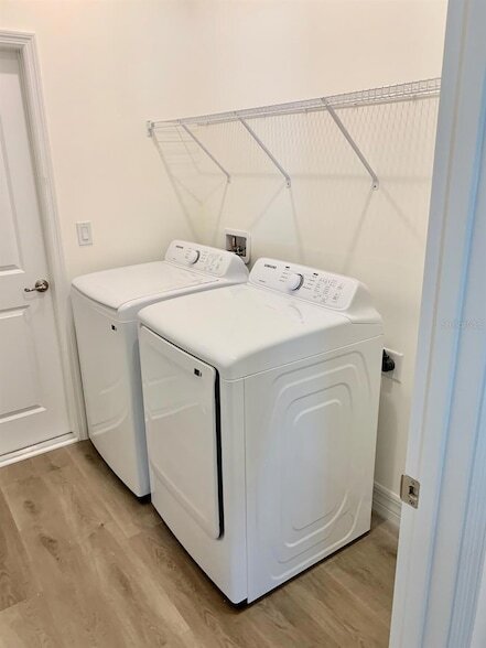 Building Photo - 21475 Seaton Ave