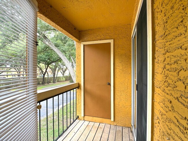 Building Photo - Limited-Time Offer! Sign a lease by July 1, 2026, and receive ½ off your second month’s rent! Pri...