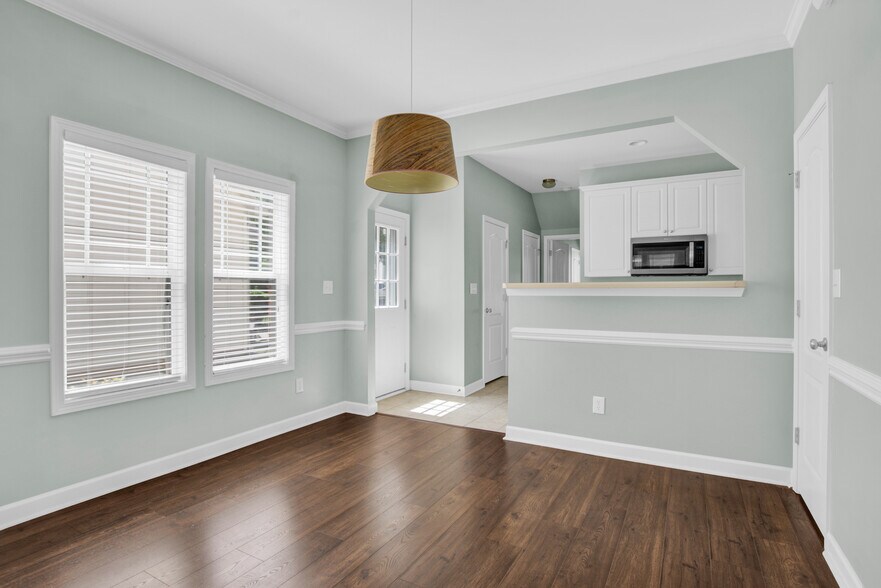 Building Photo - 12708 Cross Dale Dr