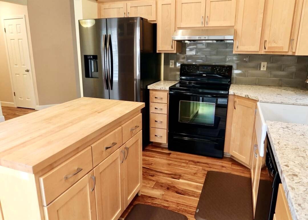 Building Photo - 1143 Grouse Dr