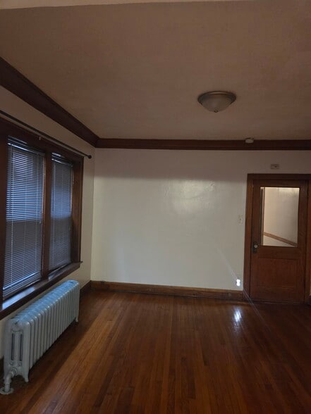 Building Photo - 6810 S Talman Ave