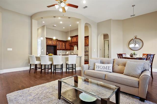 Building Photo - 13732 Eleanor Ave