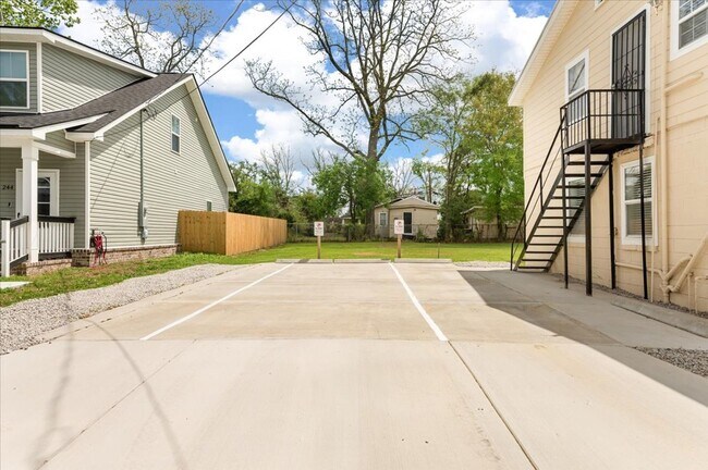 Building Photo - Move-In Special: $300 Off First Month if You Move by Feb 28, 2026!