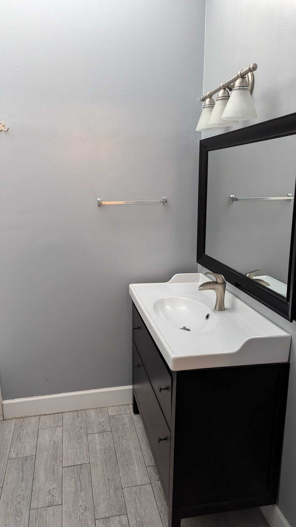 Building Photo - 6524 N 12th Pl