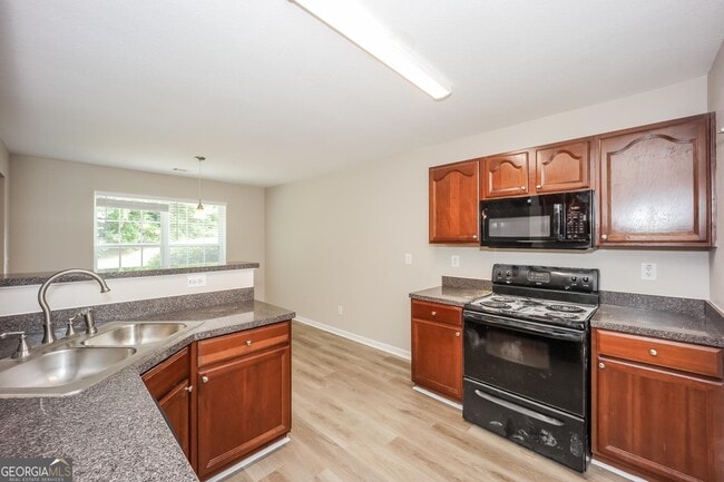 Building Photo - 4614 Raven Wood Loop
