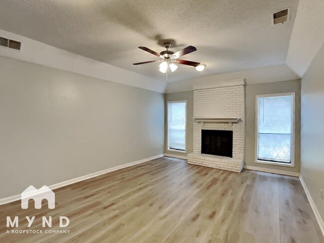 Building Photo - 7071 Atherton Cove