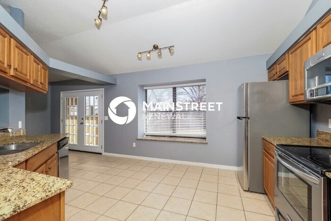 Building Photo - 3 Bedroom Pet-Friendly Home in EDMOND, OK with Main Street Renewal
