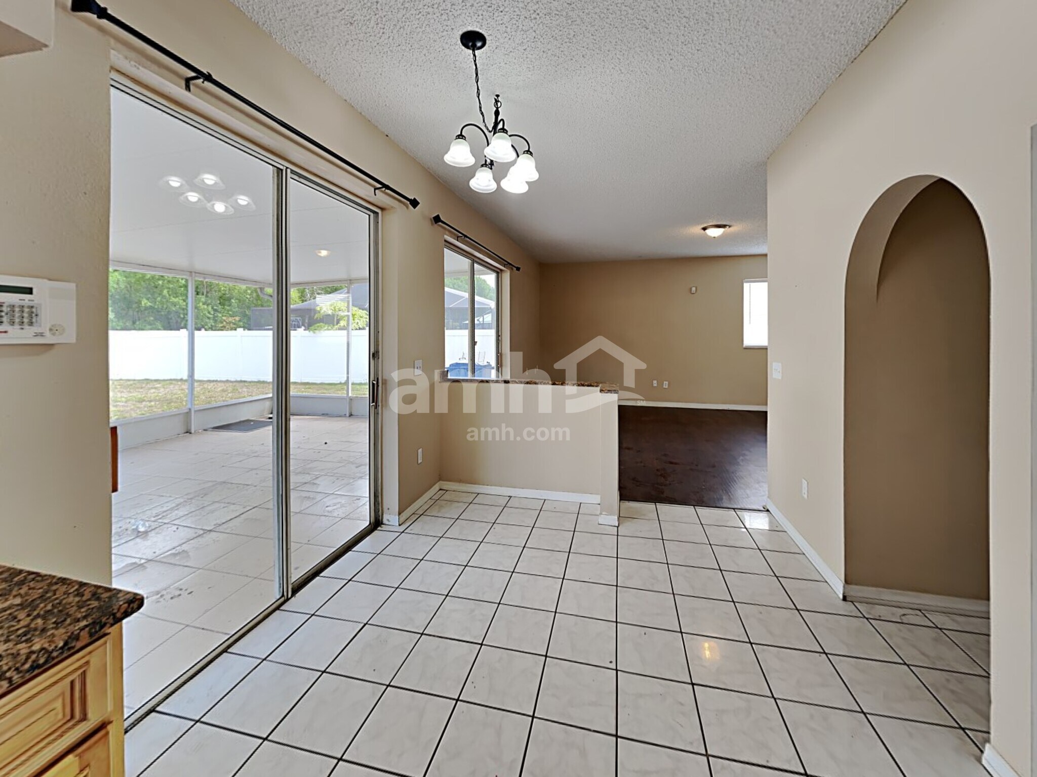 Building Photo - 1101 Blufield Ave