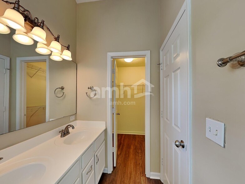 Building Photo - 12605 Castilla Pl